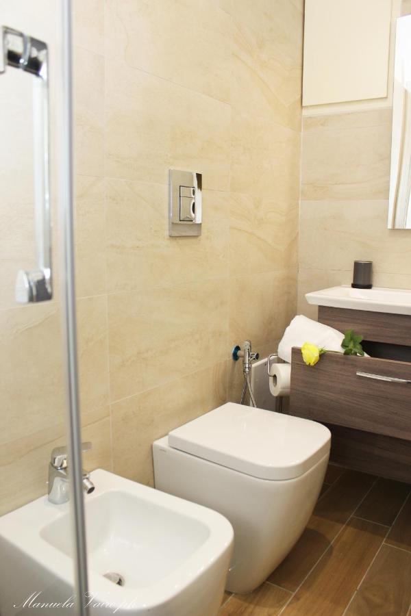 Seafront Apartment Salerno Dış mekan fotoğraf