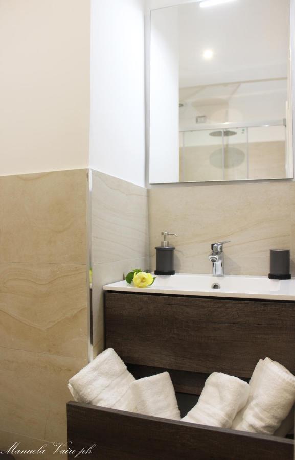 Seafront Apartment Salerno Dış mekan fotoğraf